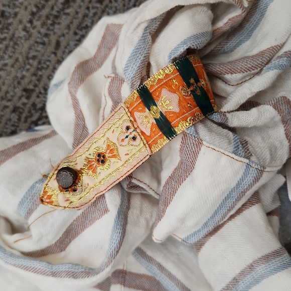 Aratta Silent Journey Button Down Shirt Size Small - Picture 15 of 15